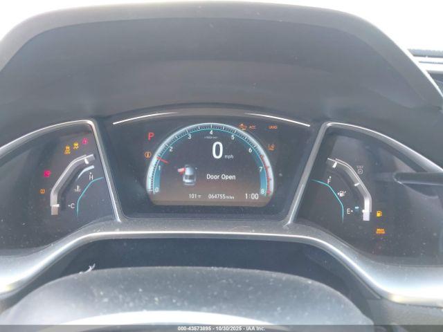 Honda Civic Touring Image 12