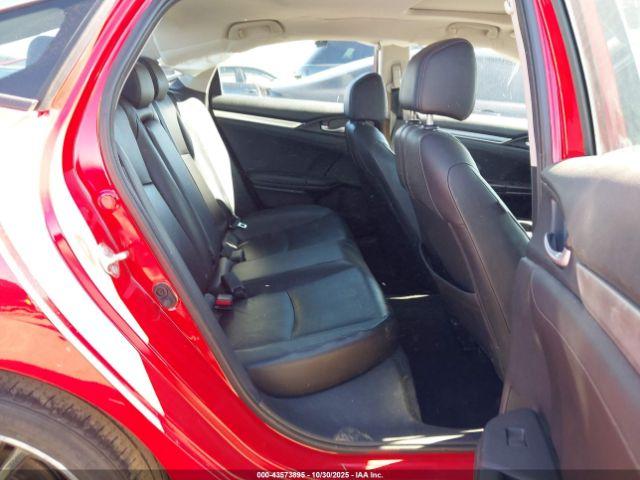 Honda Civic Touring Image 14