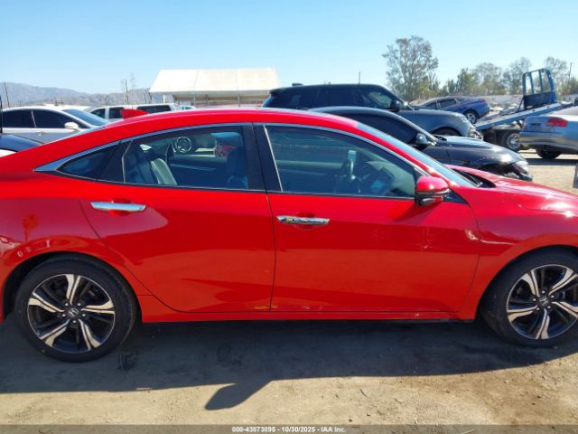 Honda Civic Touring Image 5