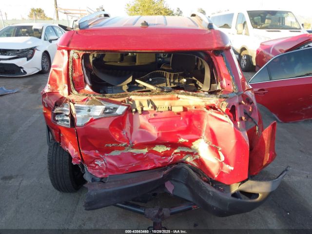 Toyota RAV4 Xle Image 16