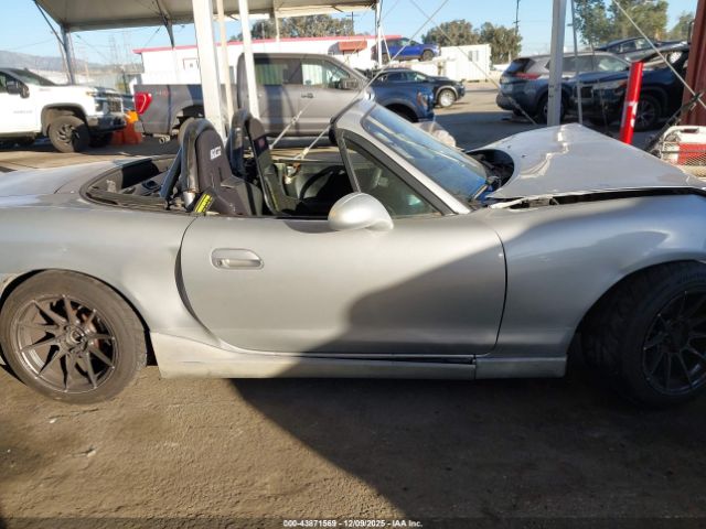 Mazda MX-5 Miata Image 16