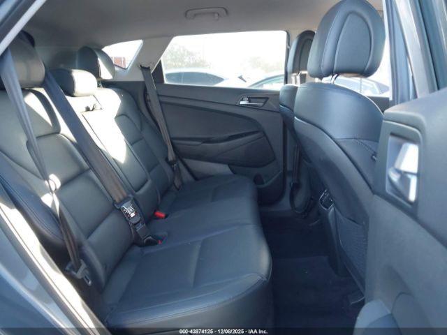 Hyundai TUCSON Limited Image 5