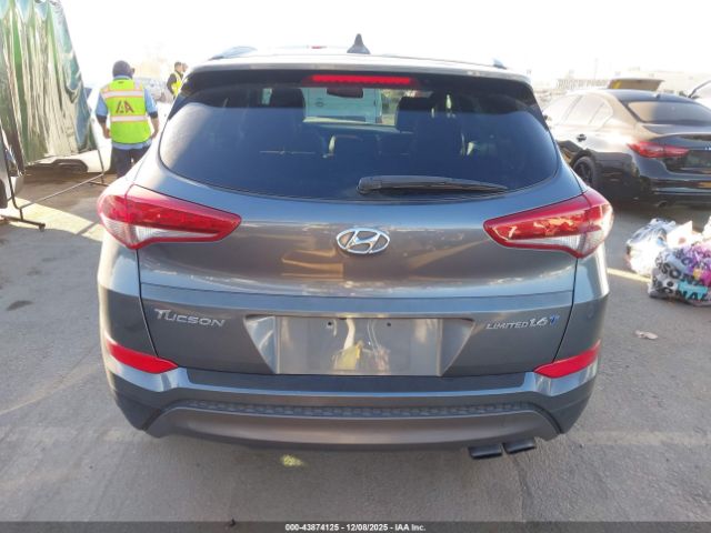 Hyundai TUCSON Limited Image 11