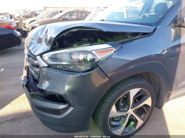 Hyundai TUCSON Limited Image 8