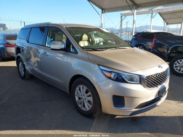  Salvage Kia Sedona