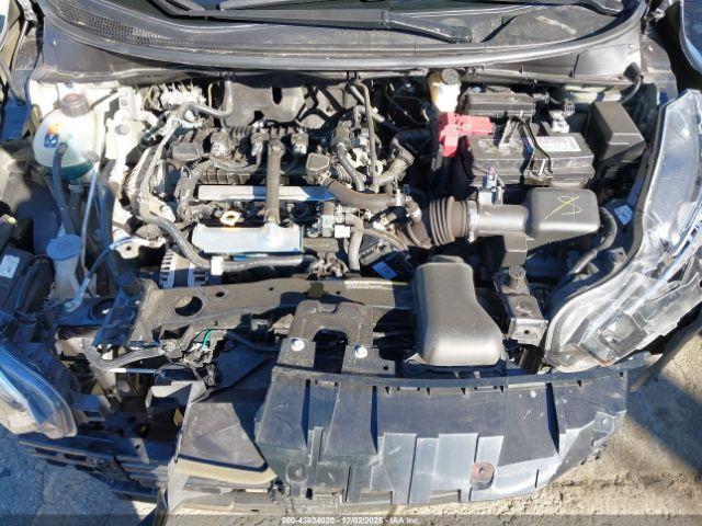 Nissan Versa 1.6 S Image 8