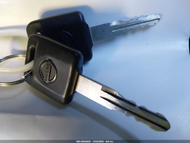 Nissan Versa 1.6 S Image 10