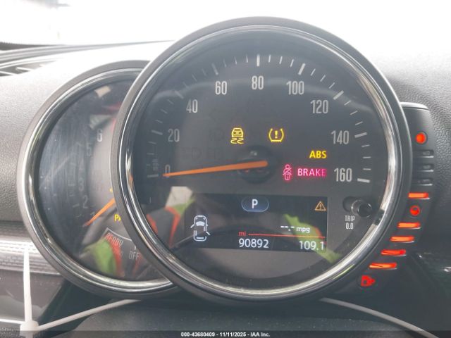 MINI Clubman Cooper S Image 10