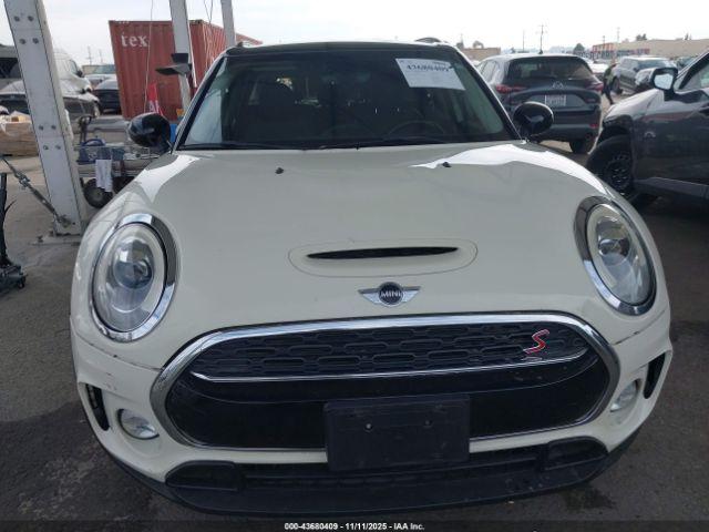 MINI Clubman Cooper S Image 15