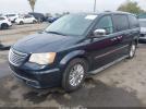 Chrysler Town & Country Limited Image 6