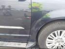 Chrysler Town & Country Limited Image 17