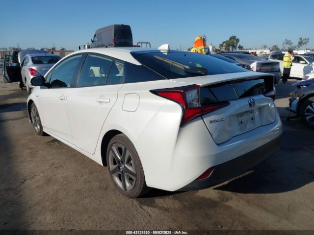 Toyota Prius Xle Image 4