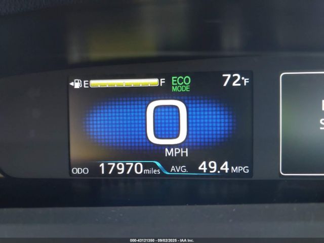 Toyota Prius Xle Image 12