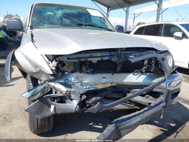 Toyota Tacoma Base V6 Image 16