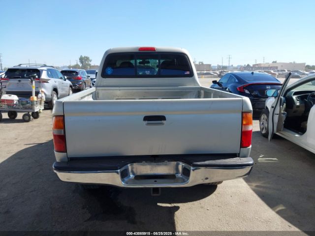 Toyota Tacoma Base V6 Image 12