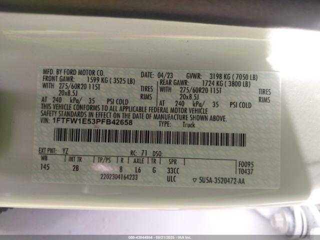 Ford F-150 Lariat Image 14