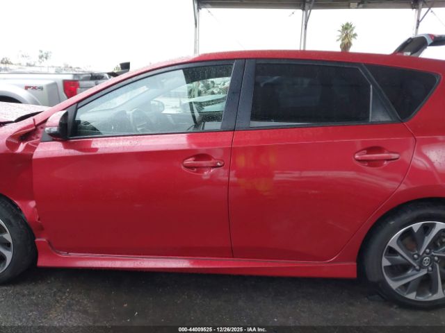 Scion iM Image 14