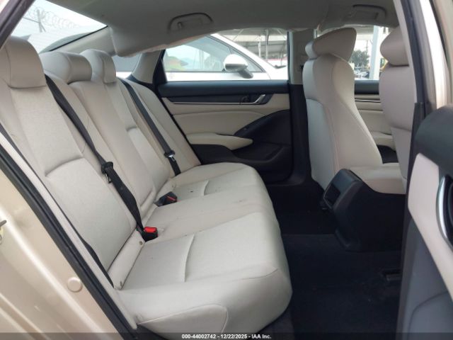 Honda Accord Lx Image 8