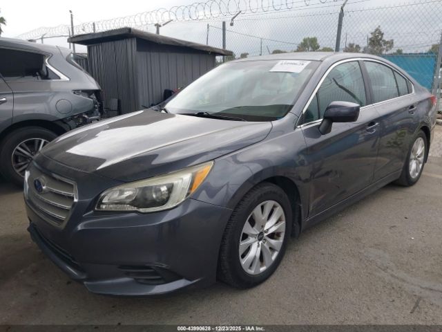 Subaru Legacy 2.5i Premium Image 2