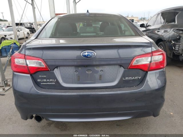 Subaru Legacy 2.5i Premium Image 12