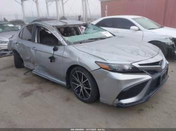  Salvage Toyota Camry