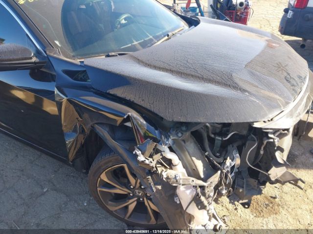 Honda Civic Sport Image 16