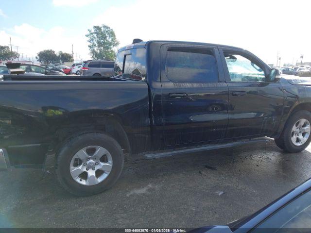 Ram 1500 Big Horn  4x4 5'7 Box Image 2