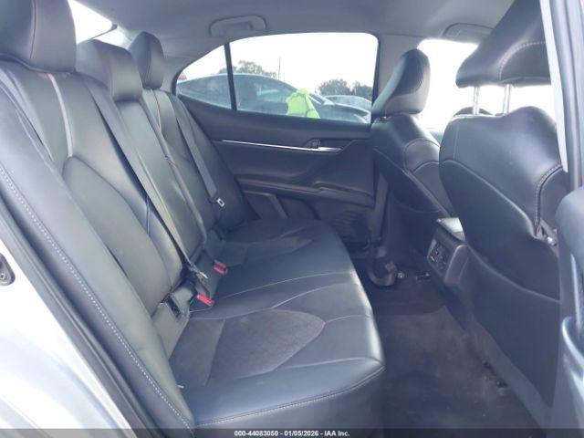 Toyota Camry Xse Image 10