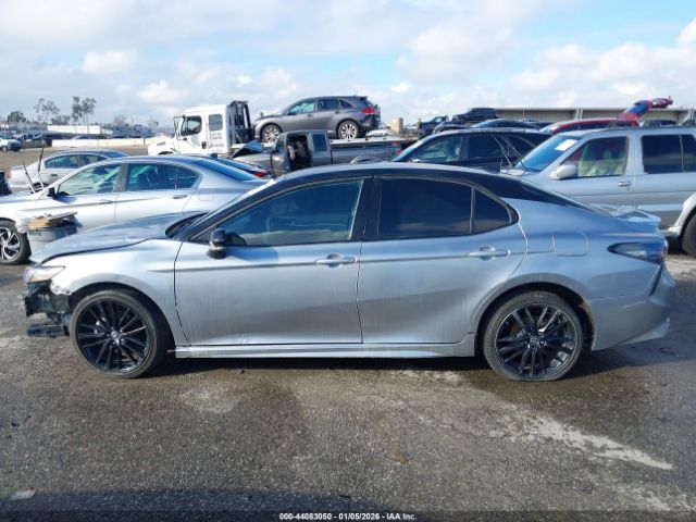 Toyota Camry Xse Image 6