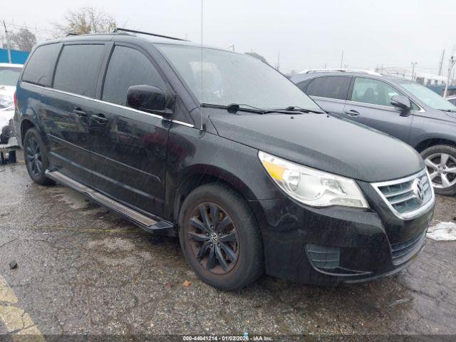  Salvage Volkswagen Routan