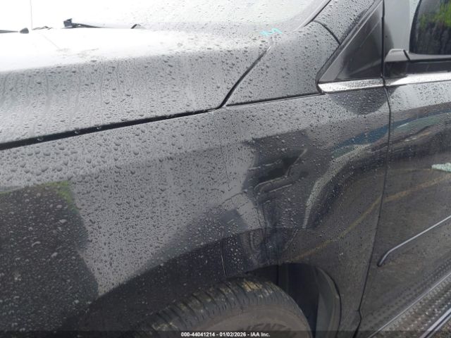 Volkswagen Routan Se Image 12