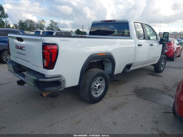 GMC Sierra 2500 4wd  Long Bed Pro Image 9