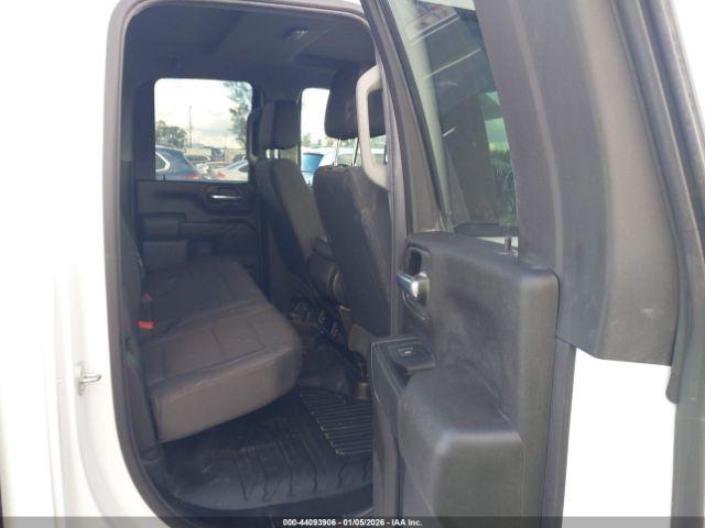 GMC Sierra 2500 4wd  Long Bed Pro Image 4