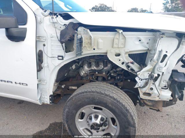 GMC Sierra 2500 4wd  Long Bed Pro Image 11