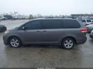 Toyota Sienna Le V6 Image 11