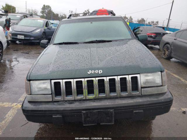 Jeep Grand Cherokee Laredo Image 5