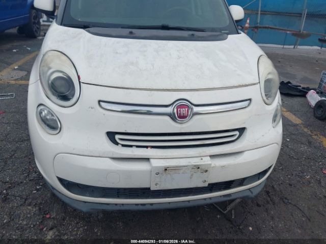 FIAT 500L Trekking Image 4