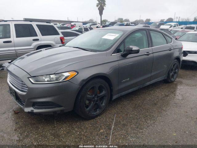 Ford Fusion S Image 9