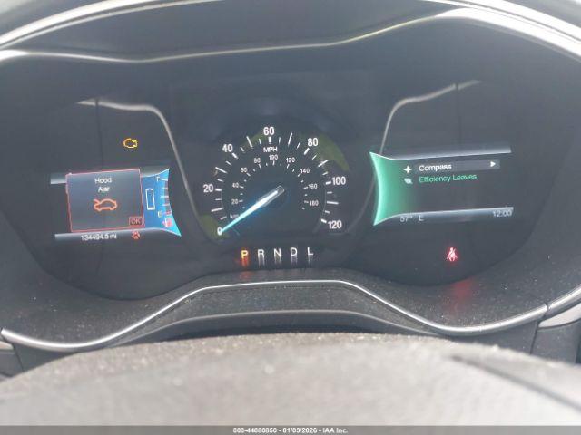 Ford Fusion S Image 3