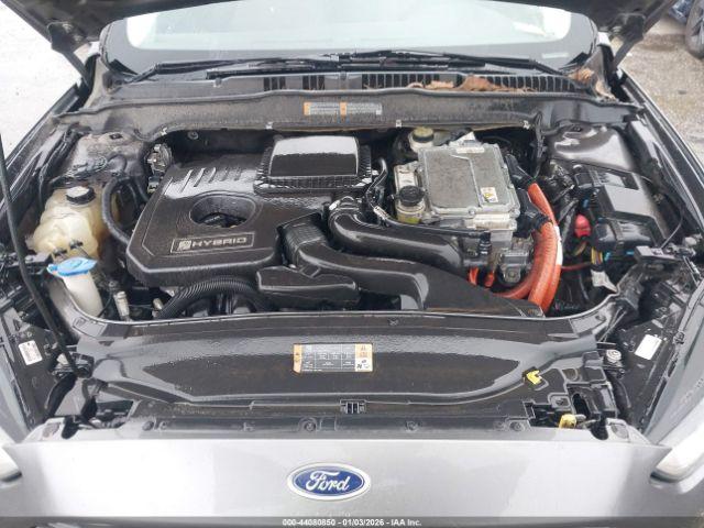 Ford Fusion S Image 10