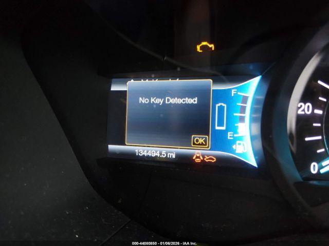 Ford Fusion S Image 8