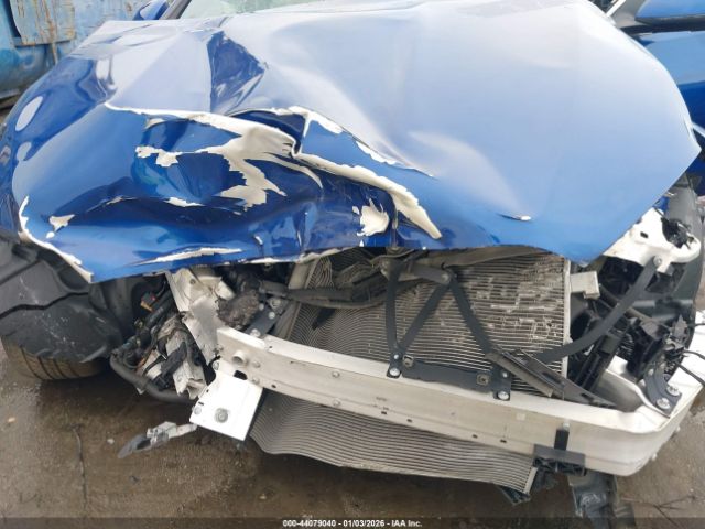 Mercedes-Benz C-Class Image 2