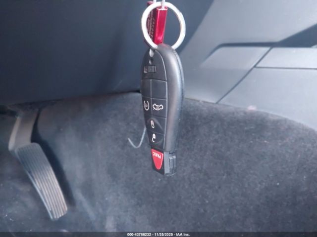 Dodge Challenger Image 6