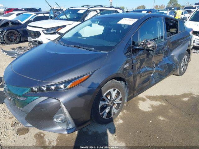 Toyota Prius Prime Advanced Image 8