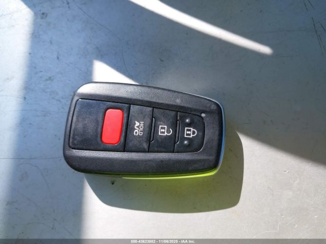 Toyota Prius Prime Advanced Image 9