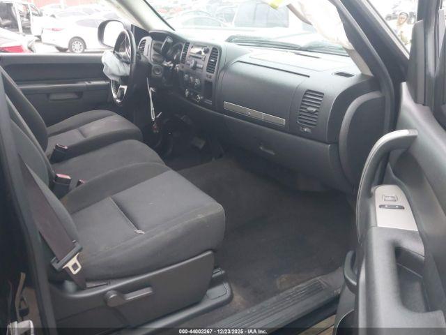 Chevrolet Silverado 1500 Lt Image 14