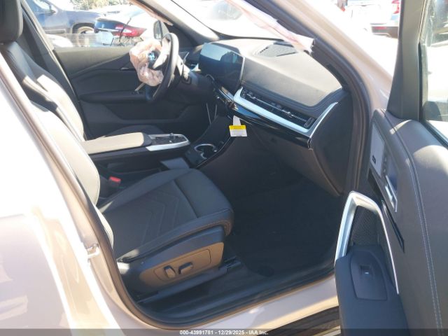 BMW X Series Xdrive28i Image 2