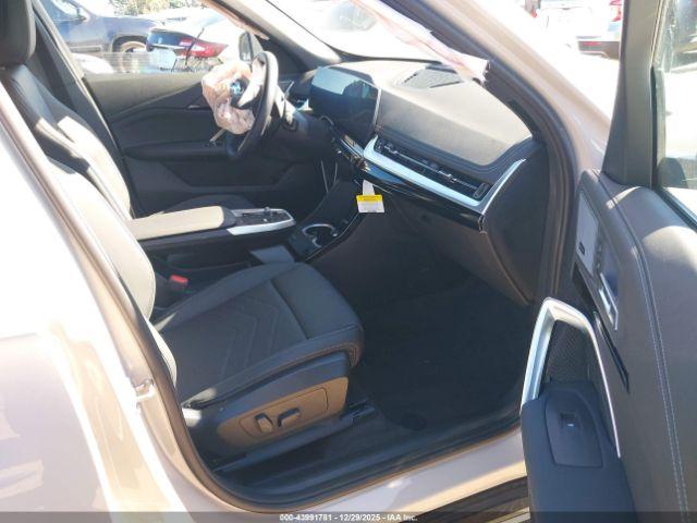 BMW X Series Xdrive28i Image 2