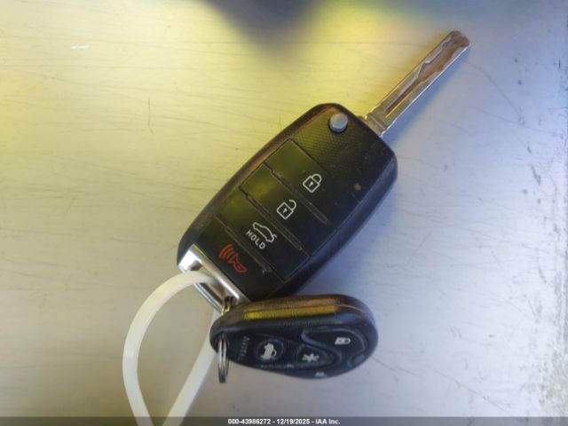 Kia Optima Lx Image 6