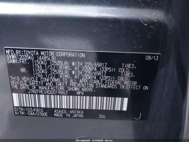 Toyota RAV4 Le Image 7